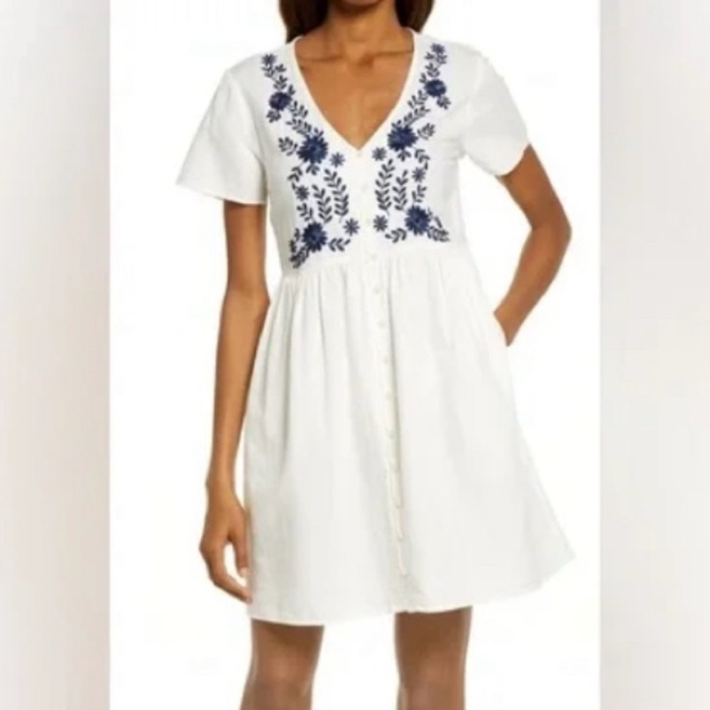 Madewell White Cotton Dress with Blue Embroidery 💙🤍 size S